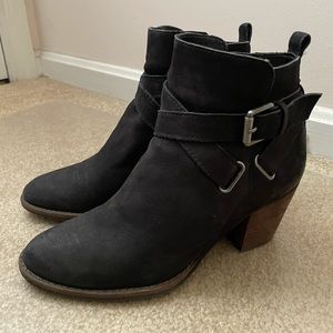 Sam Edelman Suede Booties 6.5